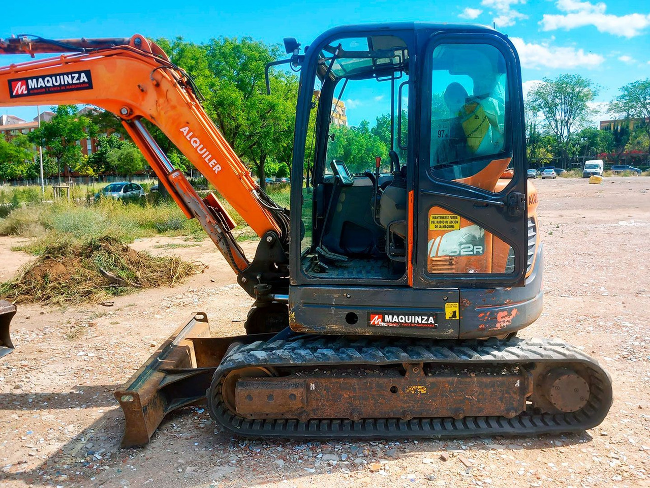 DOOSAN DX62R-3 - Mini rýpadlo: obrázok 2 DOOSAN DX62R-3 - Mini rýpadlo: obrázok 2