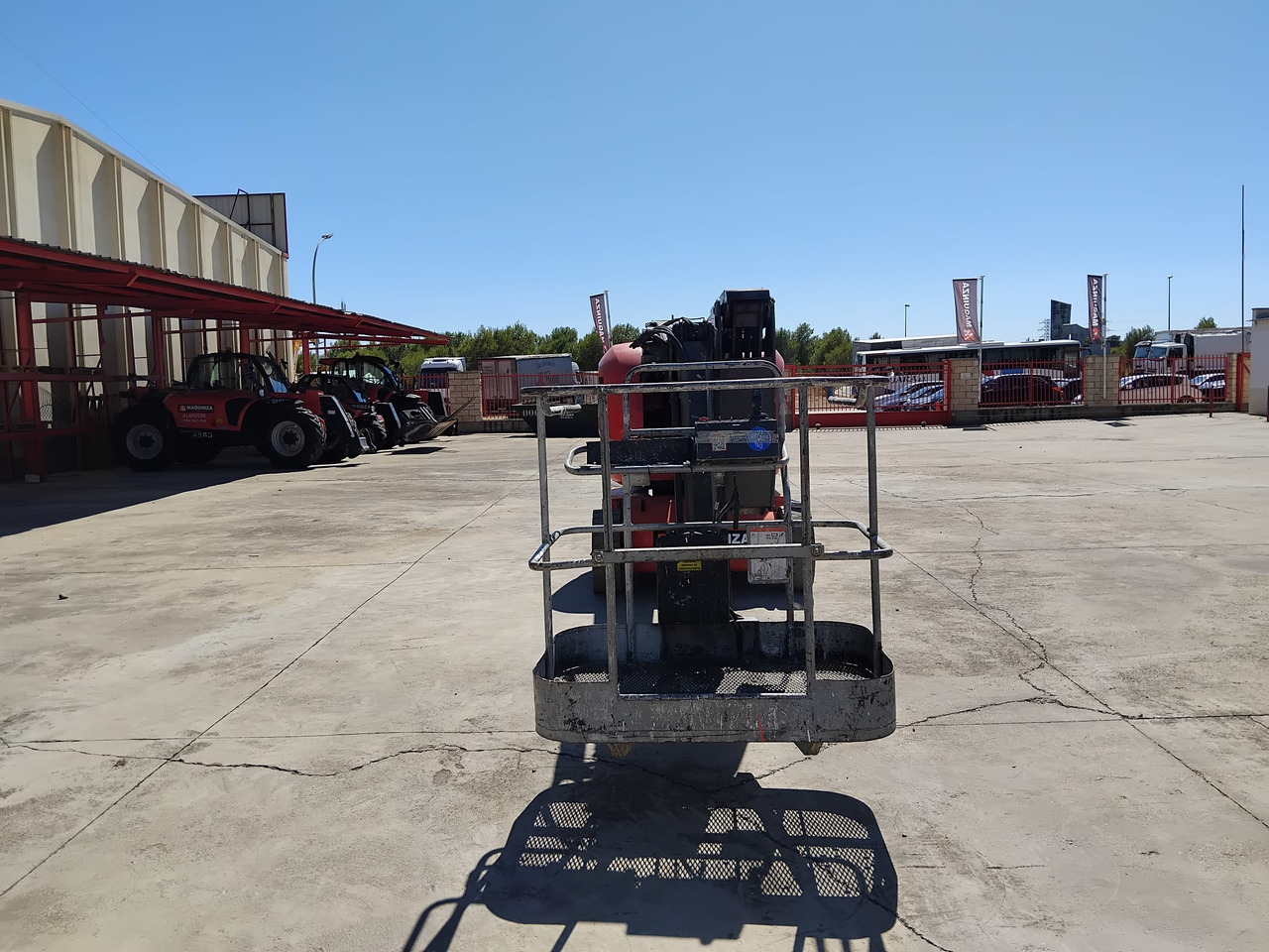 Kĺbová pracovná plošina MANITOU 150AETJ C: obrázok 8 Kĺbová pracovná plošina MANITOU 150AETJ C: obrázok 8