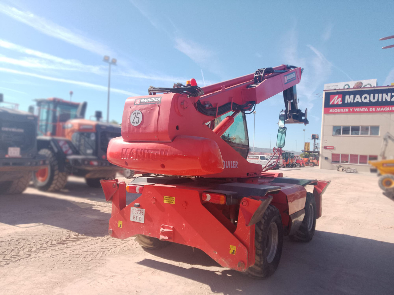 MANITOU MRT1635 - Teleskopický nakladač: obrázok 2 MANITOU MRT1635 - Teleskopický nakladač: obrázok 2
