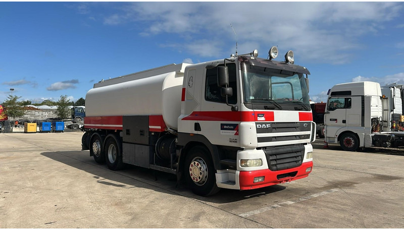 DAF CF 85.430 (20270 LITERS / EURO 3 / TOP CONDITION !!! / PARFAIT ETAT / 6X2 / BOITE MANUELLE) - Cisternové vozidlo: obrázok 3 DAF CF 85.430 (20270 LITERS / EURO 3 / TOP CONDITION !!! / PARFAIT ETAT / 6X2 / BOITE MANUELLE) - Cisternové vozidlo: obrázok 3