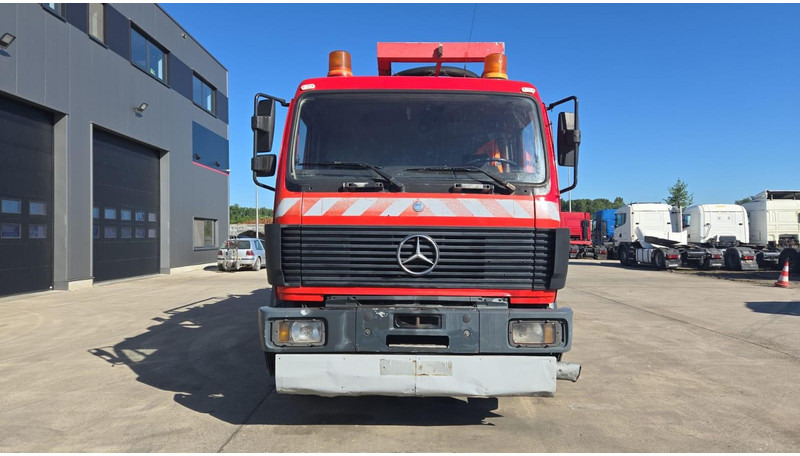 Mercedes-Benz SK 2435 (15.000 L / V8 AVEC 2X TURBO / BOITE MANUELLE / TRES BONNE ETAT / GRAND PONT) - Fekálne vozidlo: obrázok 2 Mercedes-Benz SK 2435 (15.000 L / V8 AVEC 2X TURBO / BOITE MANUELLE / TRES BONNE ETAT / GRAND PONT) - Fekálne vozidlo: obrázok 2
