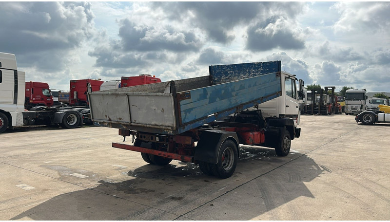 Mercedes-Benz SK 809 (POMPE MANUELLE / MANUAL PUMP / HELPER / AUXILAIRY / SPER / STEEL SUSP.) - Sklápač: obrázok 4 Mercedes-Benz SK 809 (POMPE MANUELLE / MANUAL PUMP / HELPER / AUXILAIRY / SPER / STEEL SUSP.) - Sklápač: obrázok 4