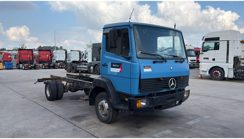 Mercedes-Benz SK 914 (EURO 2 / CHASSIS) - Podvozek s kabinou: obrázok 3 Mercedes-Benz SK 914 (EURO 2 / CHASSIS) - Podvozek s kabinou: obrázok 3