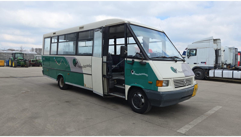Mercedes-Benz Vario 614 (BELGIAN BUS / 34 SEATS / MANUAL PUMP / LAMES / STEEL SUSP.) - Mestský autobus: obrázok 2 Mercedes-Benz Vario 614 (BELGIAN BUS / 34 SEATS / MANUAL PUMP / LAMES / STEEL SUSP.) - Mestský autobus: obrázok 2