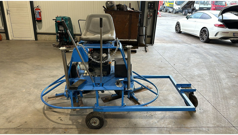OHV BELGIAN MACHINE (BELGIAN MACHINE / GOOD CONDITION) - Hladička betónu: obrázok 1 OHV BELGIAN MACHINE (BELGIAN MACHINE / GOOD CONDITION) - Hladička betónu: obrázok 1