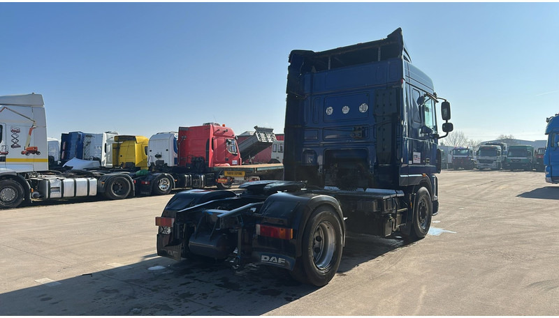 DAF 105 XF 410 (BOITE MANUELLE / MANUAL GEARBOX / GOOD CONDITION) - Ťahač: obrázok 5 DAF 105 XF 410 (BOITE MANUELLE / MANUAL GEARBOX / GOOD CONDITION) - Ťahač: obrázok 5