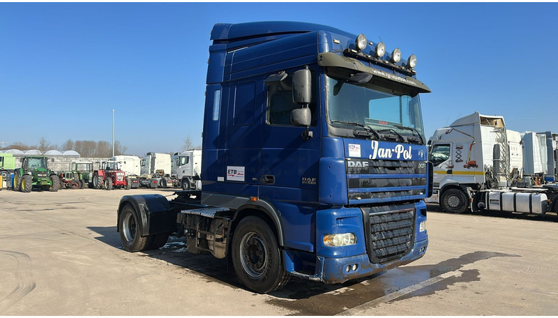 DAF 105 XF 410 (BOITE MANUELLE / MANUAL GEARBOX / GOOD CONDITION) - Ťahač: obrázok 3 DAF 105 XF 410 (BOITE MANUELLE / MANUAL GEARBOX / GOOD CONDITION) - Ťahač: obrázok 3
