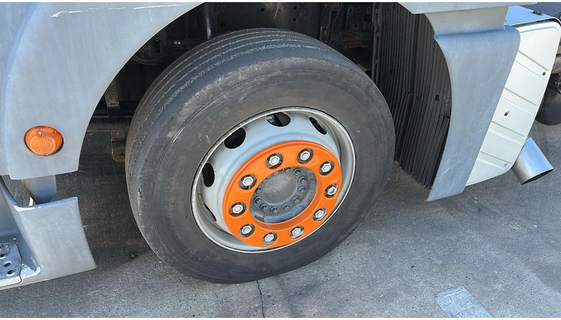 Ťahač MAN TGA 18.430 (BOITE MANUELLE / MANUAL GEARBOX): obrázok 8