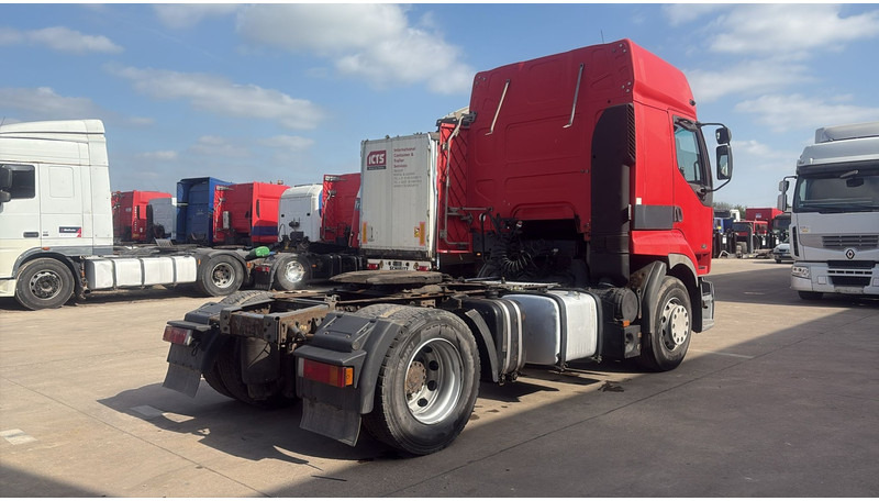 Renault Premium 420 (BOITE MANUELLE / MANUAL GEARBOX) - Ťahač: obrázok 4 Renault Premium 420 (BOITE MANUELLE / MANUAL GEARBOX) - Ťahač: obrázok 4
