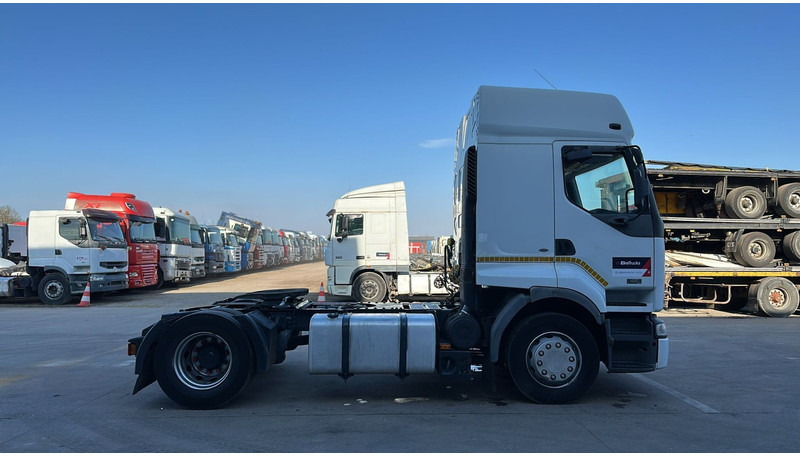Renault Premium 420 (TRES PROPRE / PARFAIT ETAT / BOITE MANUELLE / MANUAL GEARBOX) - Ťahač: obrázok 2 Renault Premium 420 (TRES PROPRE / PARFAIT ETAT / BOITE MANUELLE / MANUAL GEARBOX) - Ťahač: obrázok 2