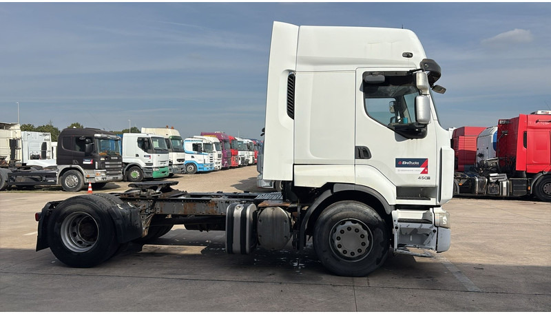 Renault Premium 440 DXI (BOITE MANUELLE / MANUAL GEARBOX) - Ťahač: obrázok 4 Renault Premium 440 DXI (BOITE MANUELLE / MANUAL GEARBOX) - Ťahač: obrázok 4