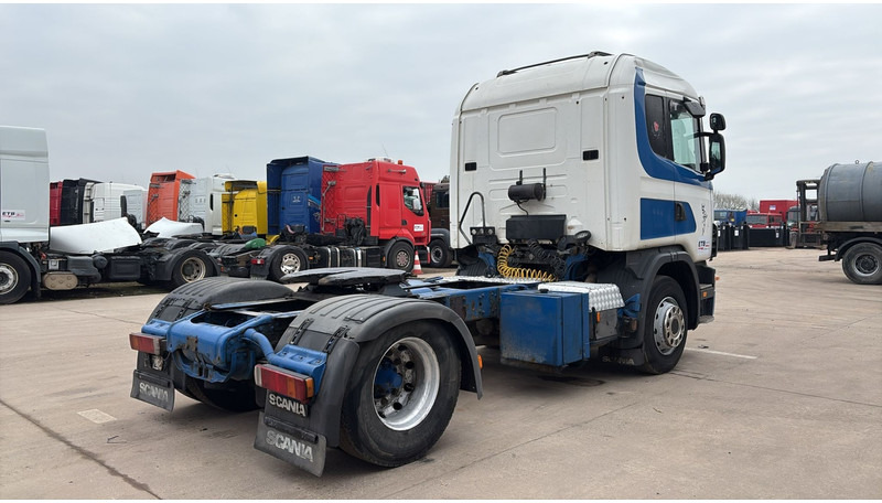 Scania 124 - 400 (BOITE MANUELLE / MANUAL GEARBOX) - Ťahač: obrázok 4 Scania 124 - 400 (BOITE MANUELLE / MANUAL GEARBOX) - Ťahač: obrázok 4