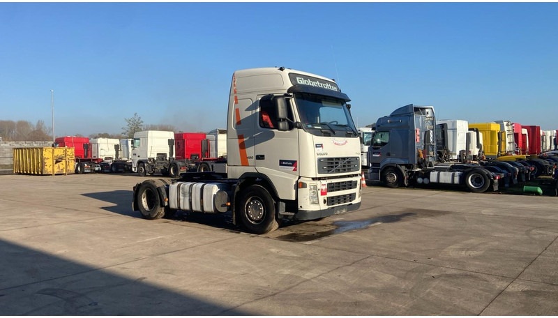 Volvo FH 12.420 (PTO / POMPE HYDRAULIQUE / BOITE MANUELLE / MANUAL GEARBOX) - Ťahač: obrázok 4 Volvo FH 12.420 (PTO / POMPE HYDRAULIQUE / BOITE MANUELLE / MANUAL GEARBOX) - Ťahač: obrázok 4