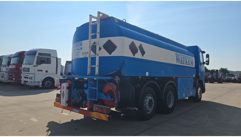 Volvo FH 12.380 (20.100 LITERS / PARFAIT ETAT / TOP CONDITION !!! / 6X2 / BOITE MANUELLE) - Cisternové vozidlo: obrázok 5 Volvo FH 12.380 (20.100 LITERS / PARFAIT ETAT / TOP CONDITION !!! / 6X2 / BOITE MANUELLE) - Cisternové vozidlo: obrázok 5