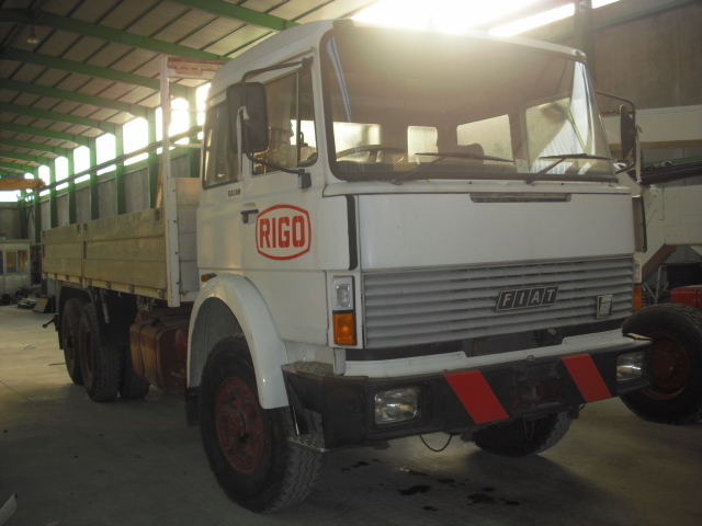 Iveco 190.26 RHD - Valníkový/ Plošinový nákladný automobil: obrázok 2 Iveco 190.26 RHD - Valníkový/ Plošinový nákladný automobil: obrázok 2