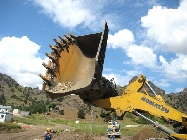 Komatsu HIGH DUMPING BUCKET - Nakladacia lyžica: obrázok 4 Komatsu HIGH DUMPING BUCKET - Nakladacia lyžica: obrázok 4