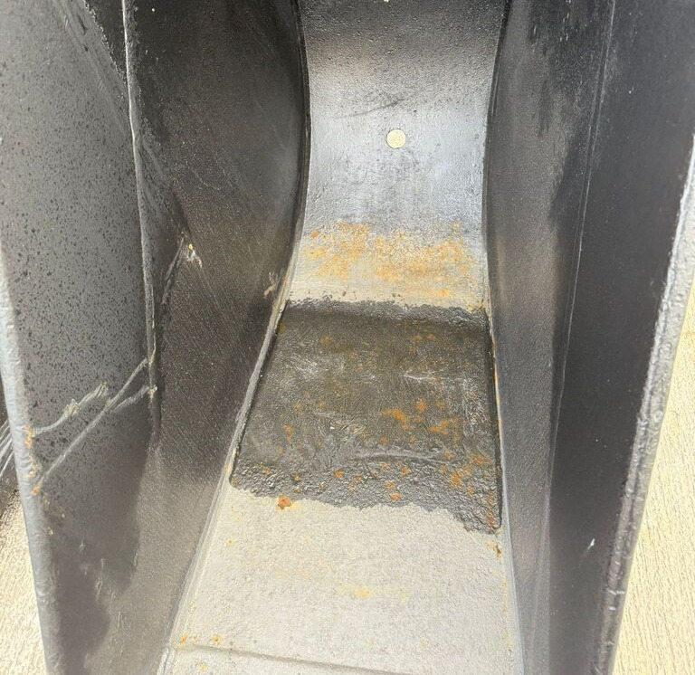 Komatsu PC200 Channel Bucket - Lyžica pre rýpadlo: obrázok 5 Komatsu PC200 Channel Bucket - Lyžica pre rýpadlo: obrázok 5