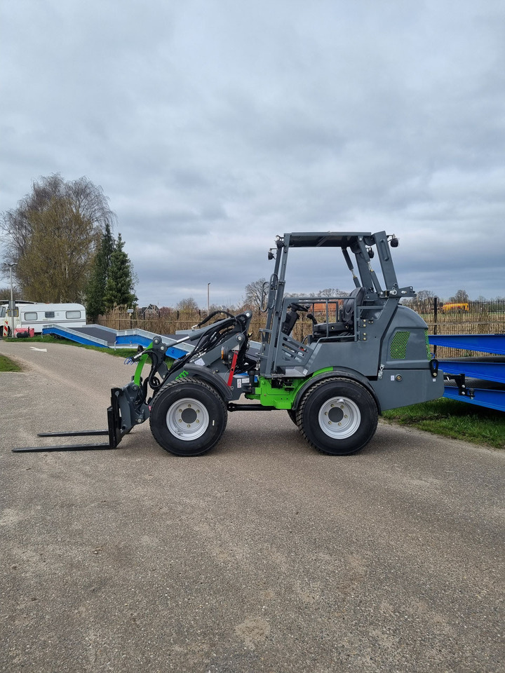 WCM - L2316 - Kolesový nakladač: obrázok 3 WCM - L2316 - Kolesový nakladač: obrázok 3