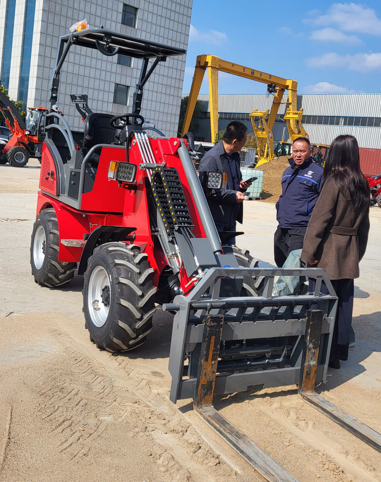 WCM-LT2110e - Kolesový nakladač: obrázok 1 WCM-LT2110e - Kolesový nakladač: obrázok 1