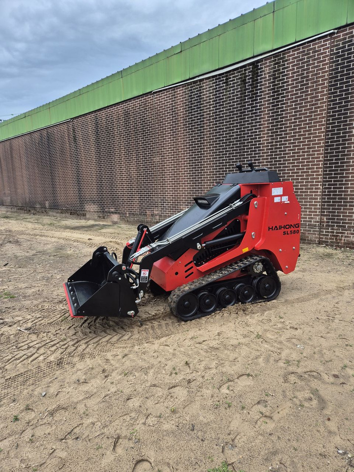 WCM-SL380 - Pásový šmykom riadený nakladač: obrázok 4 WCM-SL380 - Pásový šmykom riadený nakladač: obrázok 4