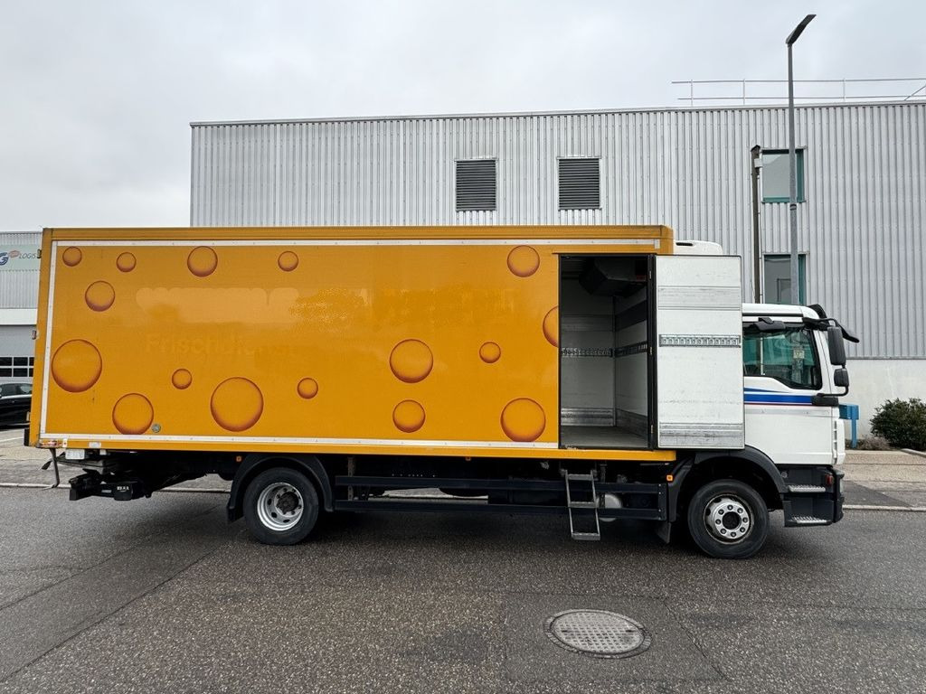 Chladirenské nákladné vozidlo MAN TGM 12.250 Tiefkühlkoffer 6,9m SUPRA 850 LBW  E5: obrázok 8