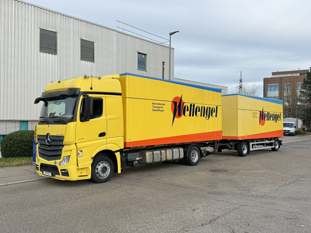 Mercedes-Benz Actros 1848 LL Gr.Haus AWL-Möbelkoffer uLBW - Skříňový nákladní auto: obrázok 5 Mercedes-Benz Actros 1848 LL Gr.Haus AWL-Möbelkoffer uLBW - Skříňový nákladní auto: obrázok 5