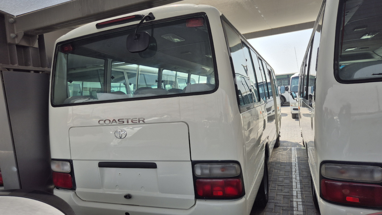 TOYOTA Coaster ... 30 places ... Climatisé - Minibus, Mikrobus: obrázok 2 TOYOTA Coaster ... 30 places ... Climatisé - Minibus, Mikrobus: obrázok 2