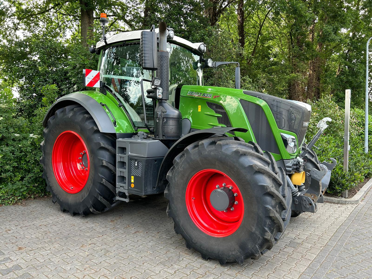 Fendt 828 Vario S4 ProfiPlus - Traktor: obrázok 5 Fendt 828 Vario S4 ProfiPlus - Traktor: obrázok 5