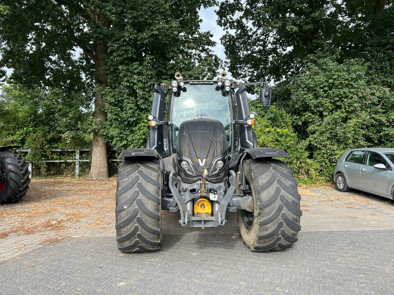 Valtra T174 Versu - Traktor: obrázok 5 Valtra T174 Versu - Traktor: obrázok 5