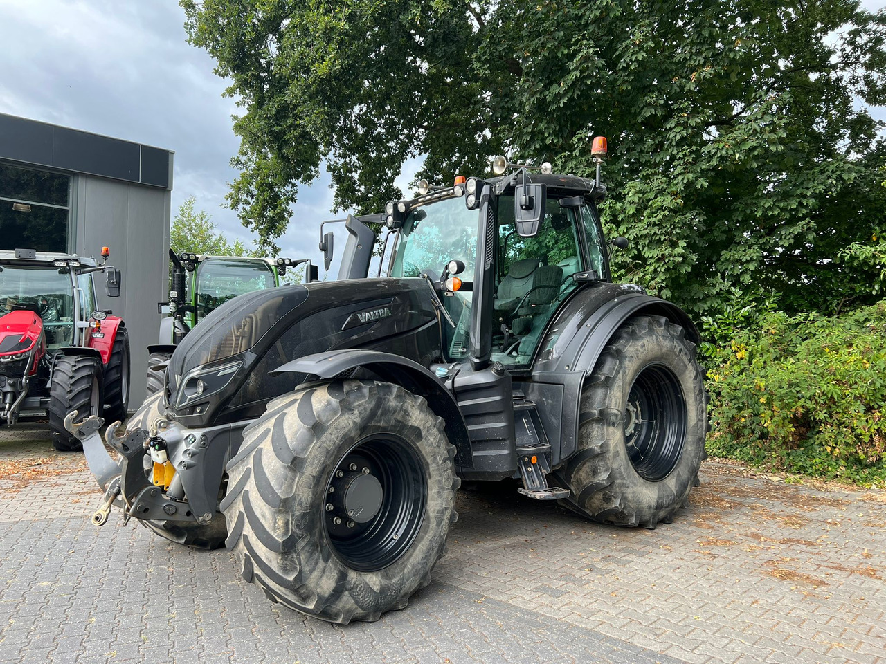 Valtra T174 Versu - Traktor: obrázok 1 Valtra T174 Versu - Traktor: obrázok 1