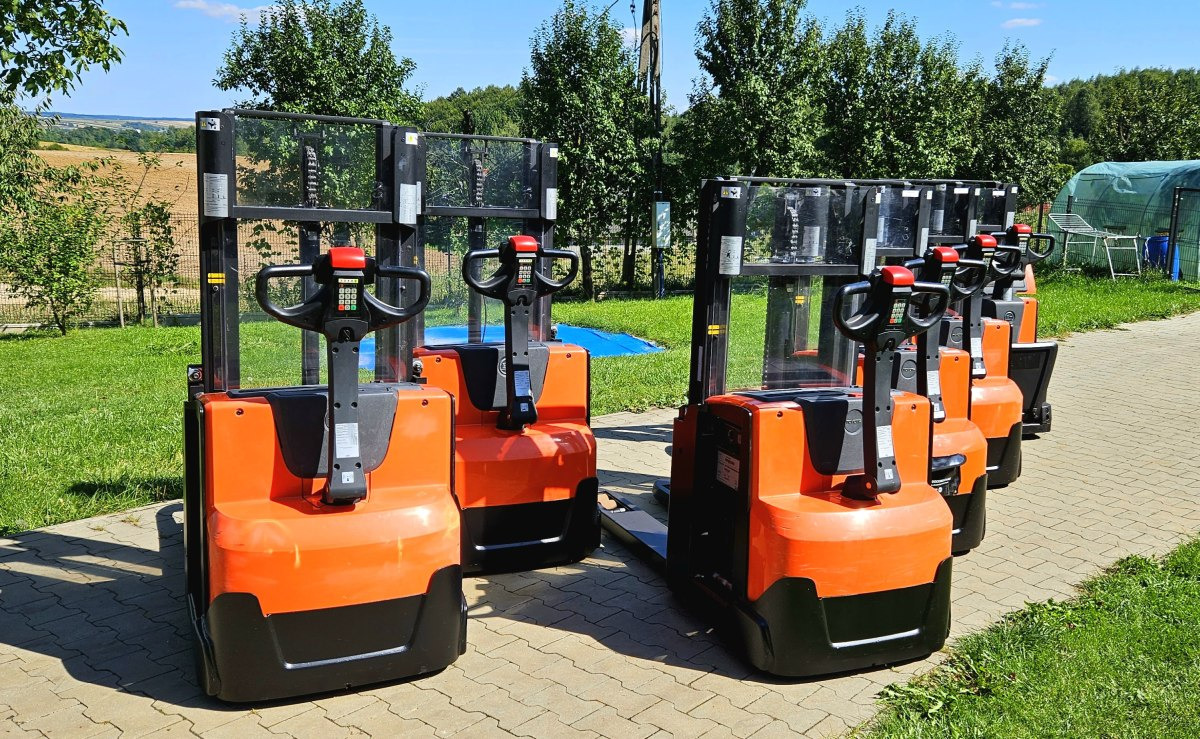 Toyota SWE 200D - Stohovač: obrázok 2 Toyota SWE 200D - Stohovač: obrázok 2