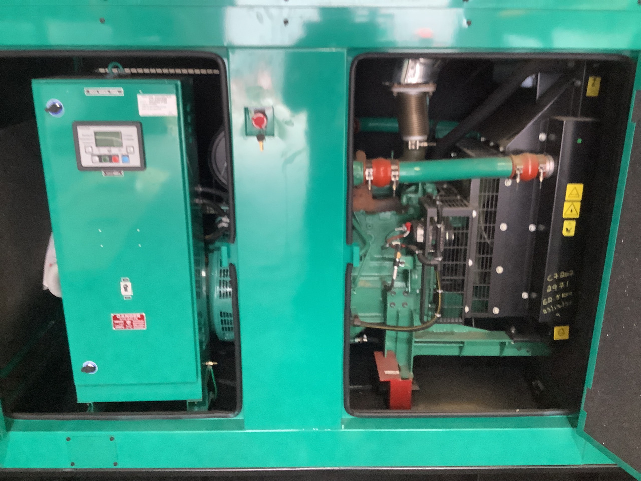 Cummins 62.5 KVA Brand new - Elektrický generátor: obrázok 2 Cummins 62.5 KVA Brand new - Elektrický generátor: obrázok 2