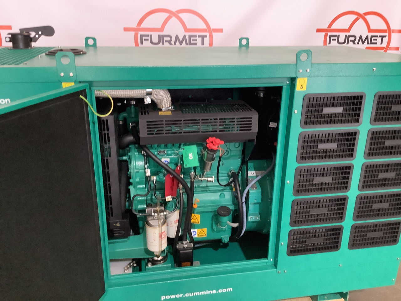 Cummins C22D5Q. 22KVA Generator. Brand new. - Elektrický generátor: obrázok 2 Cummins C22D5Q. 22KVA Generator. Brand new. - Elektrický generátor: obrázok 2