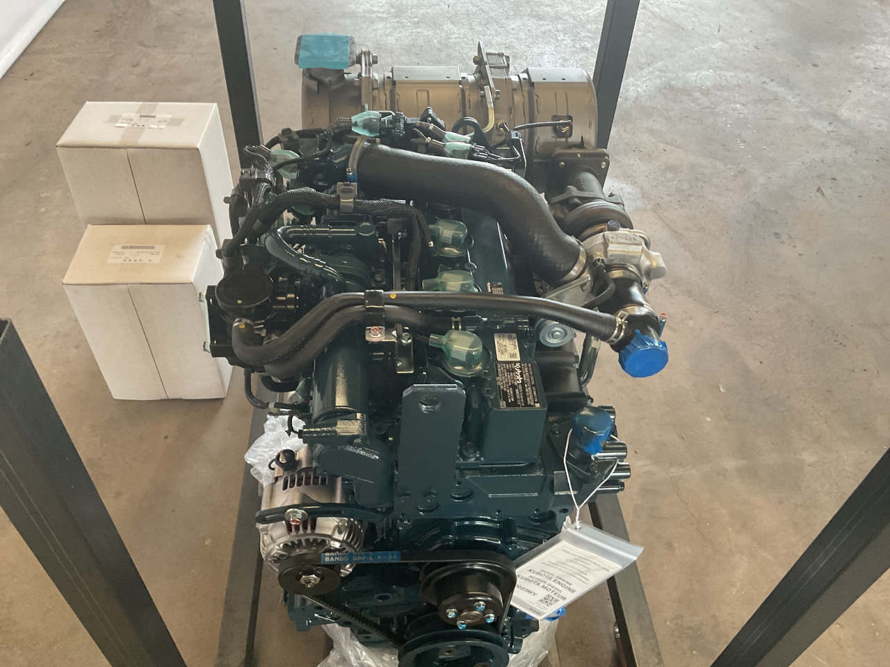 Kubota  V3307 CR-T - Motor: obrázok 3 Kubota  V3307 CR-T - Motor: obrázok 3