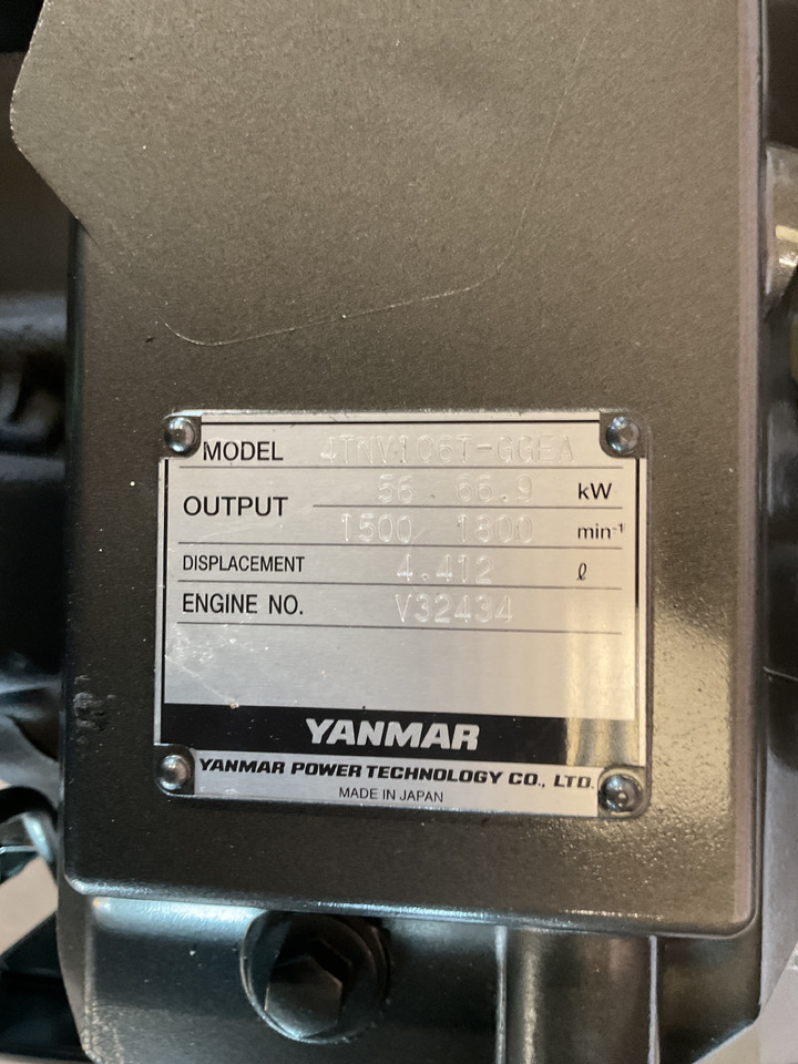 Yanmar 4TN106T - Motor: obrázok 3 Yanmar 4TN106T - Motor: obrázok 3