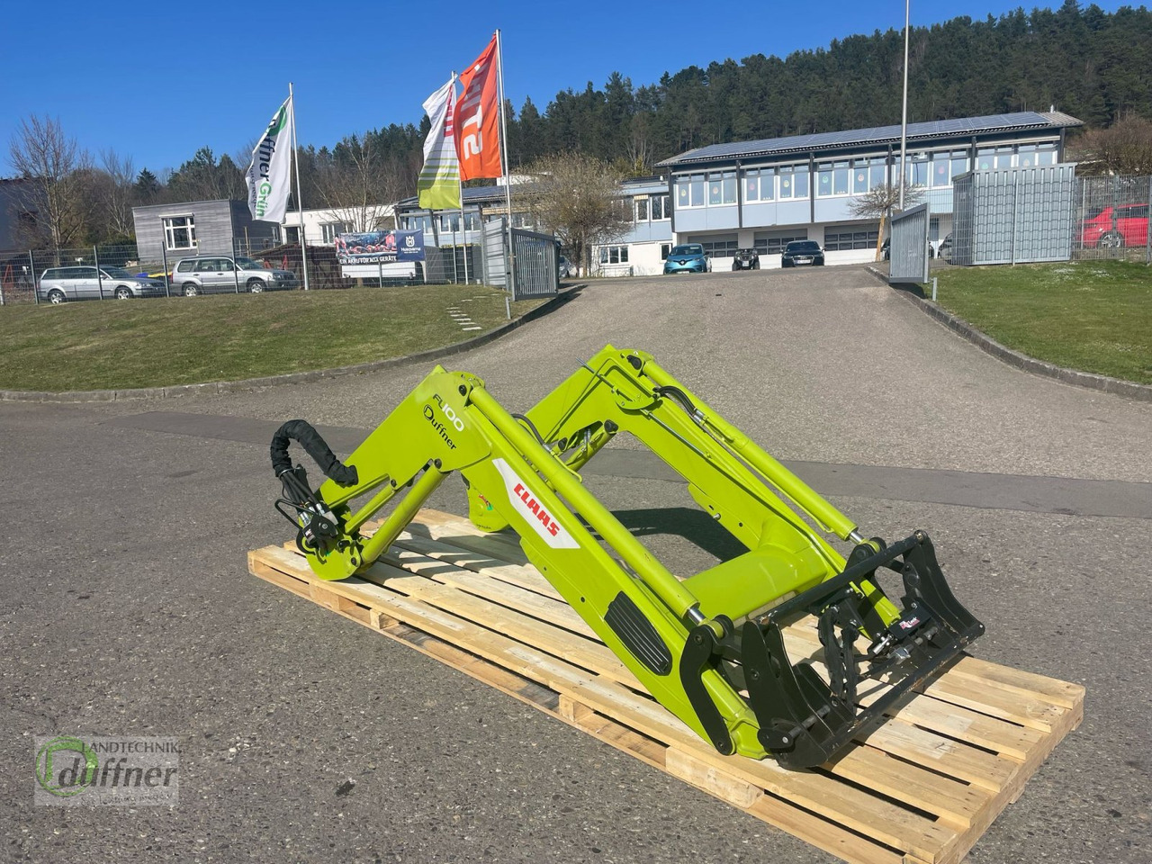 CLAAS FL 100 - Predný nakladač na traktor: obrázok 1 CLAAS FL 100 - Predný nakladač na traktor: obrázok 1