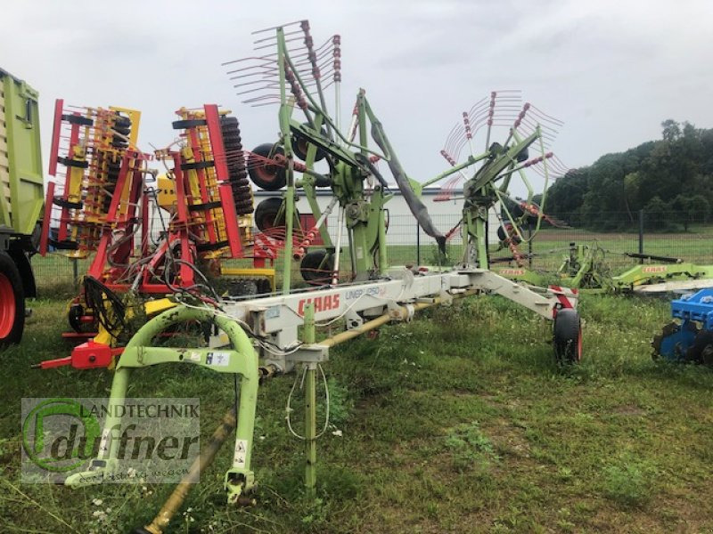CLAAS Liner 1250 - Obracač sena: obrázok 1 CLAAS Liner 1250 - Obracač sena: obrázok 1