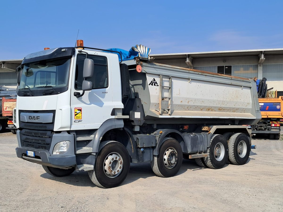 DAF CF530 - Sklápač: obrázok 3 DAF CF530 - Sklápač: obrázok 3