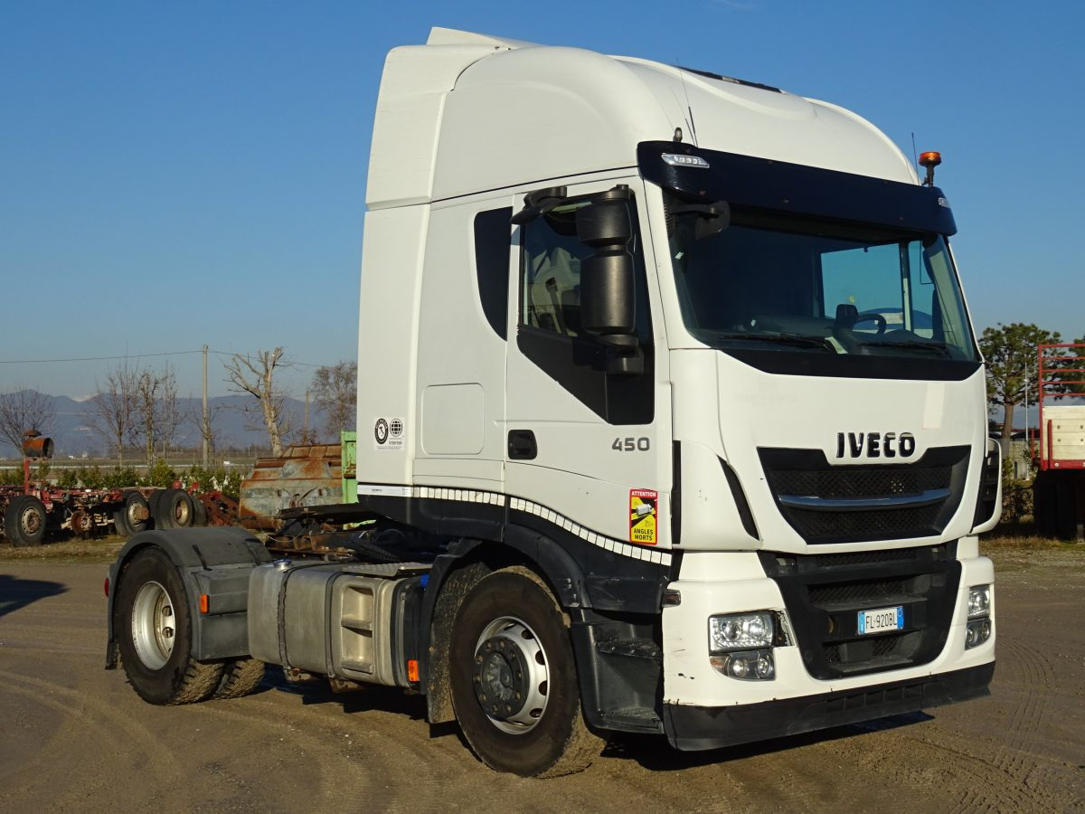 IVECO STRALIS 450 - Ťahač: obrázok 3 IVECO STRALIS 450 - Ťahač: obrázok 3