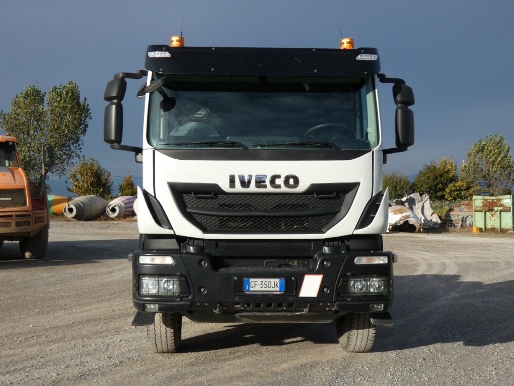 IVECO TRAKKER 500 - Ťahač: obrázok 5 IVECO TRAKKER 500 - Ťahač: obrázok 5