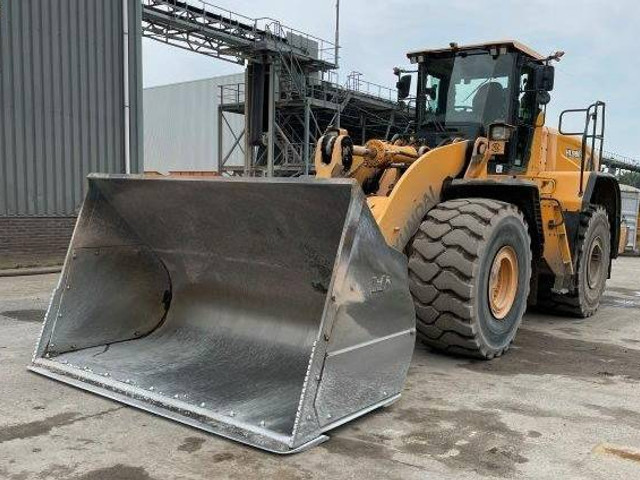 Hyundai HL 980 - Kolesový nakladač: obrázok 2 Hyundai HL 980 - Kolesový nakladač: obrázok 2