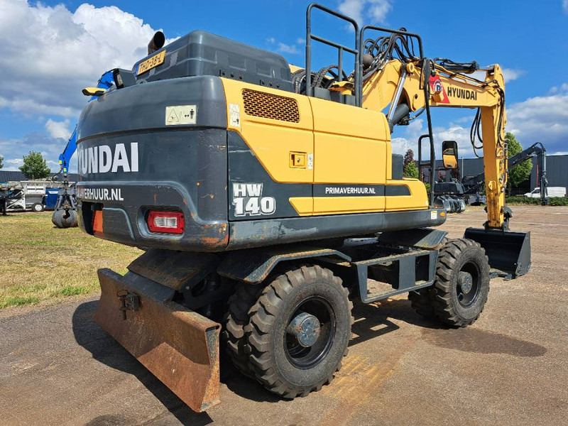 Hyundai HW 140 - Kolesové rýpadlo: obrázok 3 Hyundai HW 140 - Kolesové rýpadlo: obrázok 3