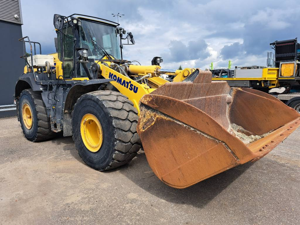 Komatsu WA475-10E - Kolesový nakladač: obrázok 3 Komatsu WA475-10E - Kolesový nakladač: obrázok 3