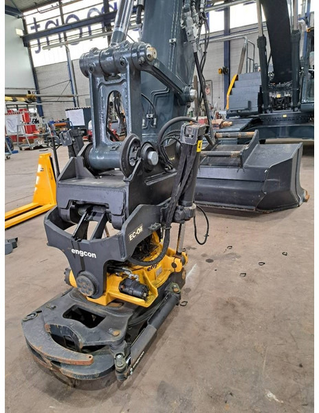Engcon EC233, OQ80, GB29 = Rotator + Coupler + Gripper + - Príslušenstvo pre Stavebné stroje: obrázok 5 Engcon EC233, OQ80, GB29 = Rotator + Coupler + Gripper + - Príslušenstvo pre Stavebné stroje: obrázok 5