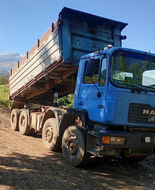 MAN 41.402 - Sklápač: obrázok 2 MAN 41.402 - Sklápač: obrázok 2