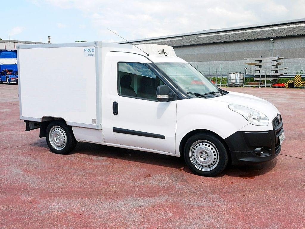 Fiat 1.3 DOBLO KUHLKOFFER RELEC FROD TR15 -20C - Chladiarenská dodávka: obrázok 2 Fiat 1.3 DOBLO KUHLKOFFER RELEC FROD TR15 -20C - Chladiarenská dodávka: obrázok 2
