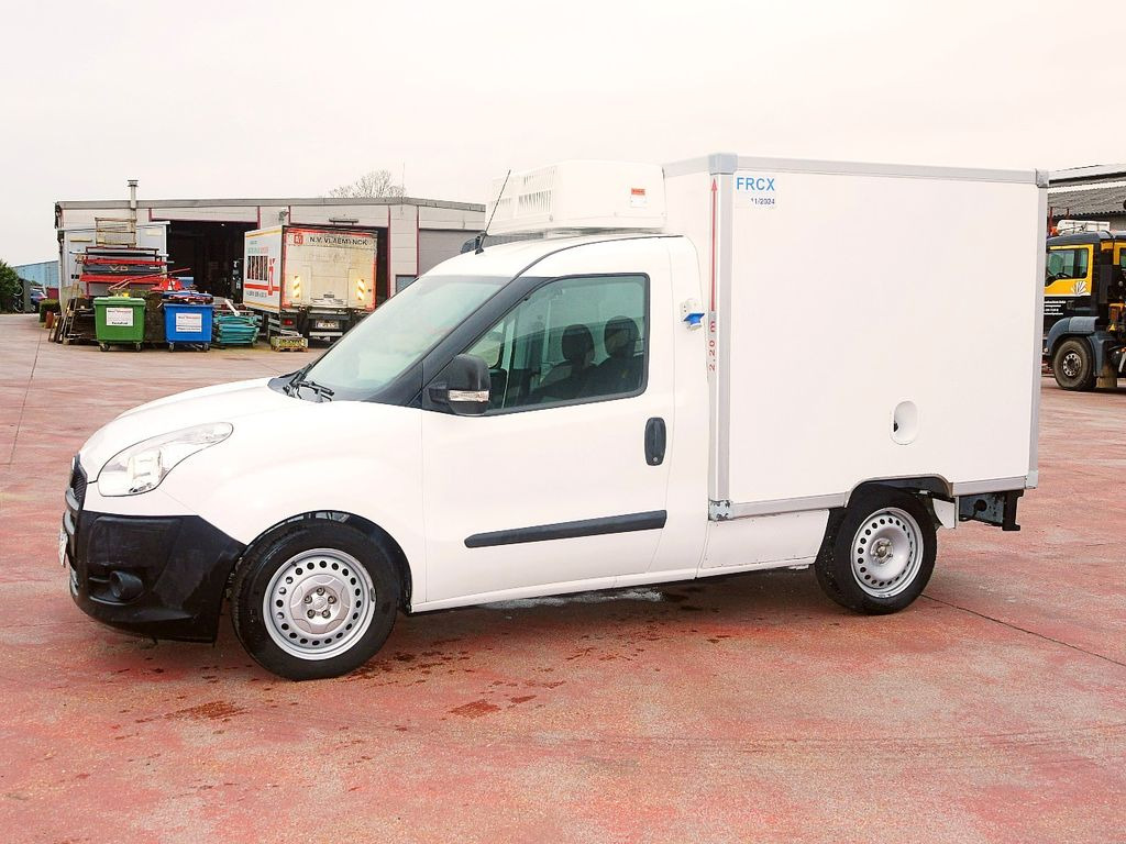 Fiat 1.3 DOBLO KUHLKOFFER RELEC FROD TR22 -20C - Chladiarenská dodávka: obrázok 4 Fiat 1.3 DOBLO KUHLKOFFER RELEC FROD TR22 -20C - Chladiarenská dodávka: obrázok 4