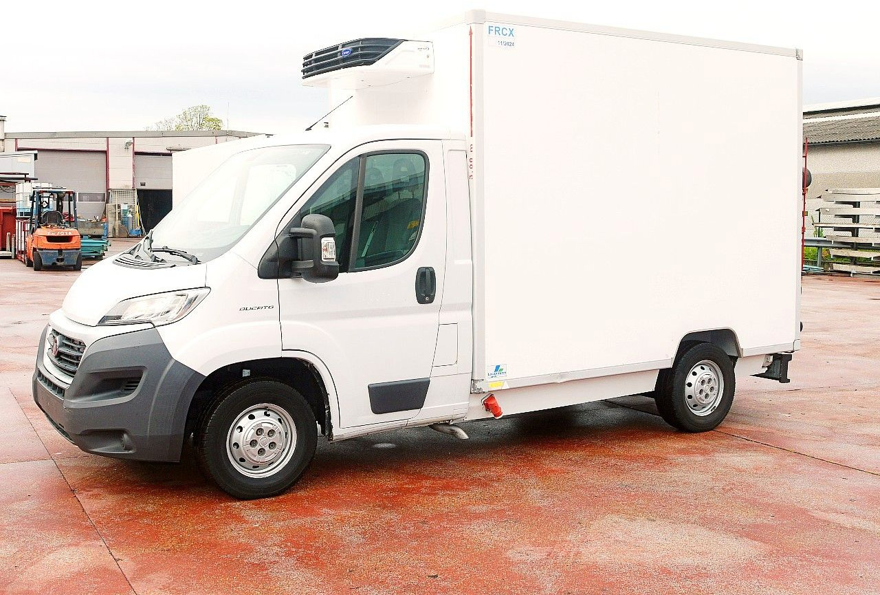 Fiat DUCATO 2.3 KUHLKOFFER FLEISH HAKEN CARRIER -20C - Chladiarenská dodávka: obrázok 4 Fiat DUCATO 2.3 KUHLKOFFER FLEISH HAKEN CARRIER -20C - Chladiarenská dodávka: obrázok 4