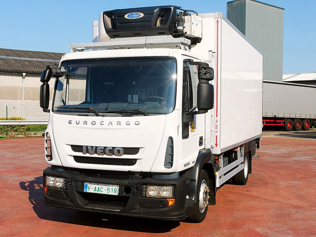 Iveco 120E18 EUROCARGO KUHLKOFFER CARRIER SUPRA 550 - Chladirenské nákladné vozidlo: obrázok 5 Iveco 120E18 EUROCARGO KUHLKOFFER CARRIER SUPRA 550 - Chladirenské nákladné vozidlo: obrázok 5