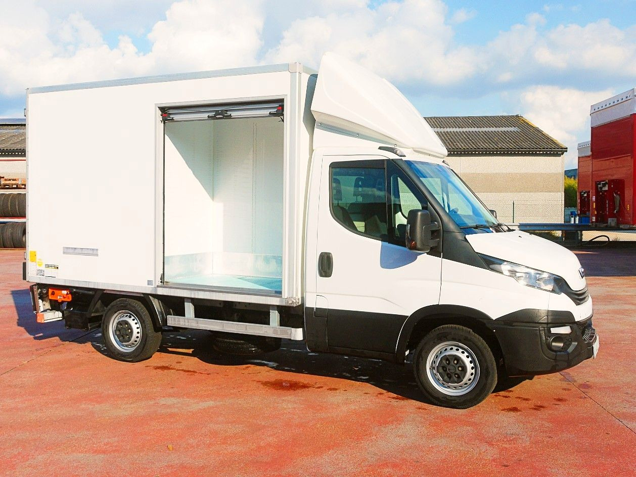 Iveco 35S14 DAILY ISOTHERMKOFFER LADEBORDWAND luft fed - Chladiarenská dodávka: obrázok 3 Iveco 35S14 DAILY ISOTHERMKOFFER LADEBORDWAND luft fed - Chladiarenská dodávka: obrázok 3